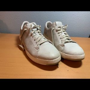 Distressed Cole Haans